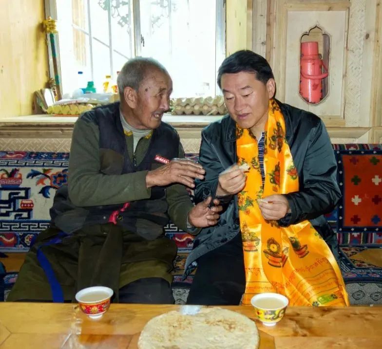 尊龍凱時(shí)責(zé)任 | 四川尊龍凱時(shí)強(qiáng)化“四個(gè)引領(lǐng)” 幫扶稻城縣麻格同村脫貧奔康